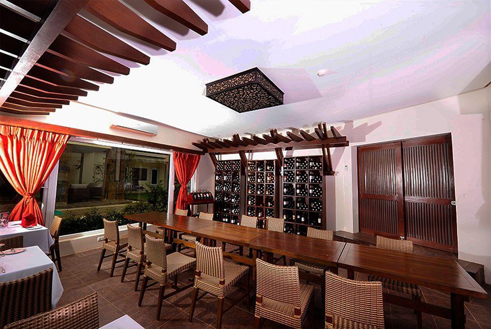 Four Points By Sheraton Palawan Puerto Princesa Екстер'єр фото