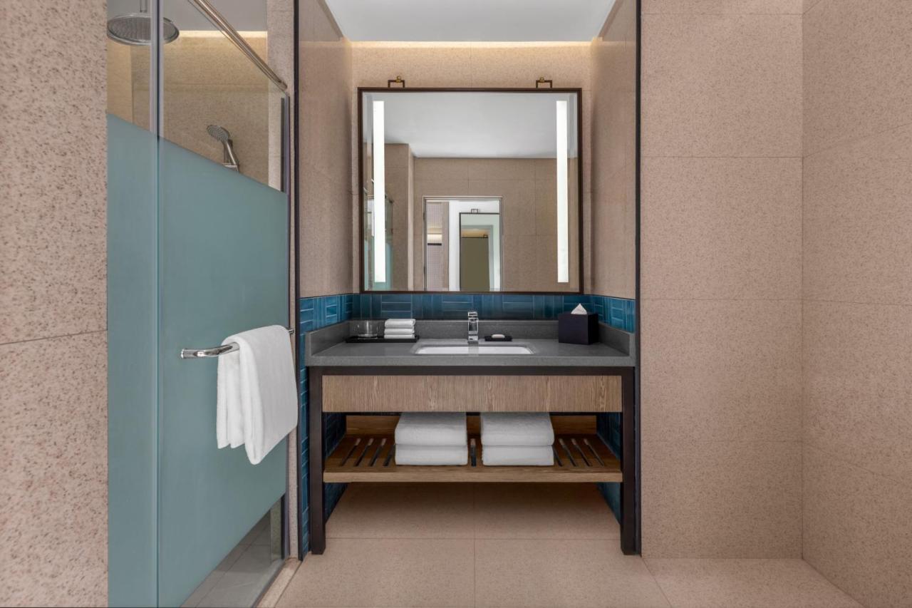 Four Points By Sheraton Palawan Puerto Princesa Екстер'єр фото