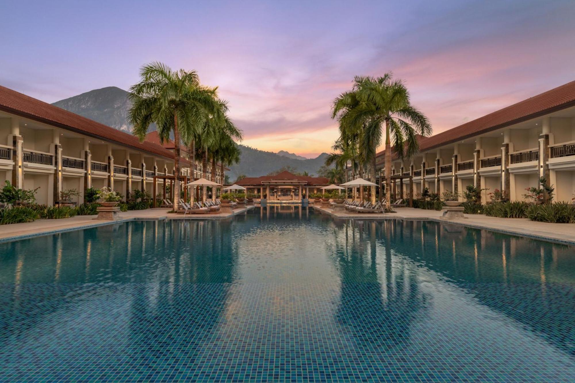 Four Points By Sheraton Palawan Puerto Princesa Екстер'єр фото