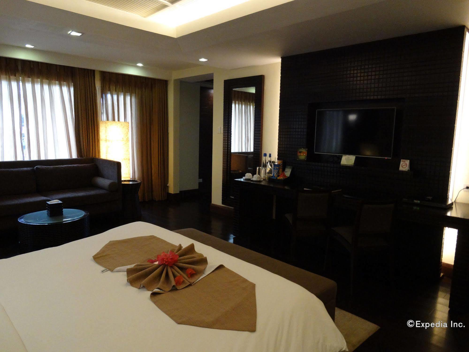 Four Points By Sheraton Palawan Puerto Princesa Екстер'єр фото