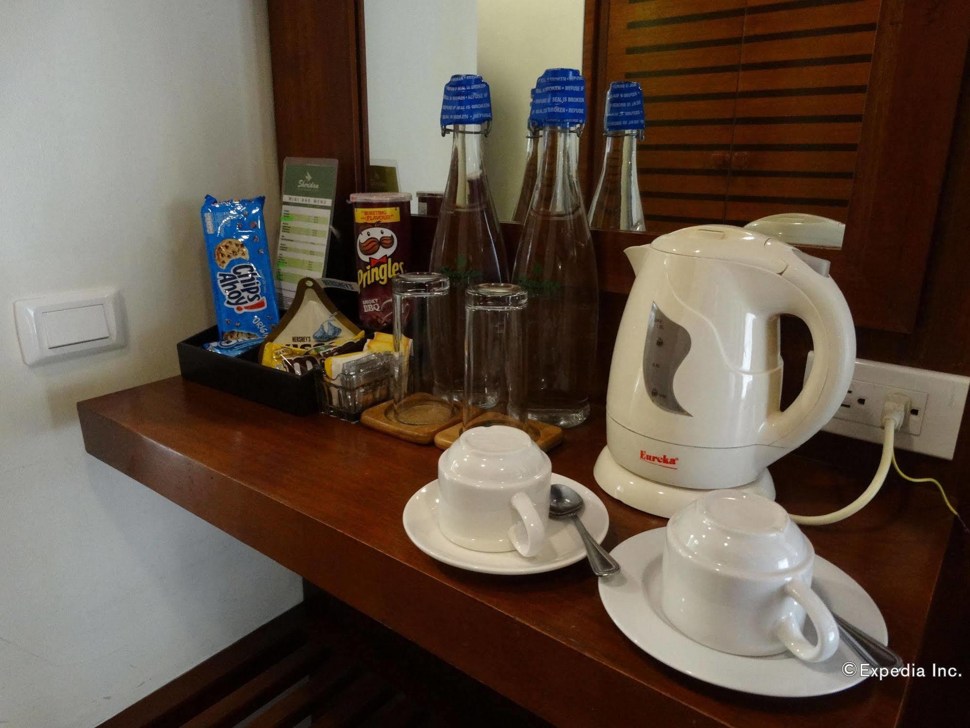 Four Points By Sheraton Palawan Puerto Princesa Екстер'єр фото