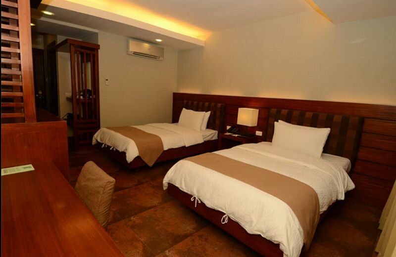 Four Points By Sheraton Palawan Puerto Princesa Екстер'єр фото